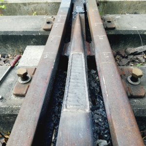Hardfaced rails